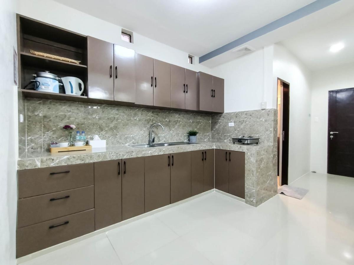 Manzil Anilao B&B Мабини Экстерьер фото