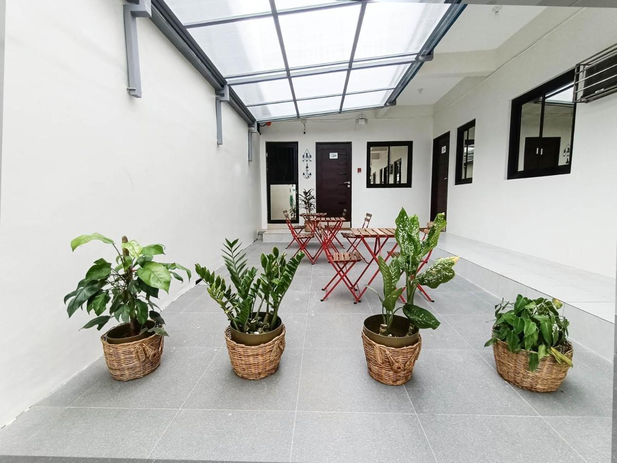 Manzil Anilao B&B Мабини Экстерьер фото