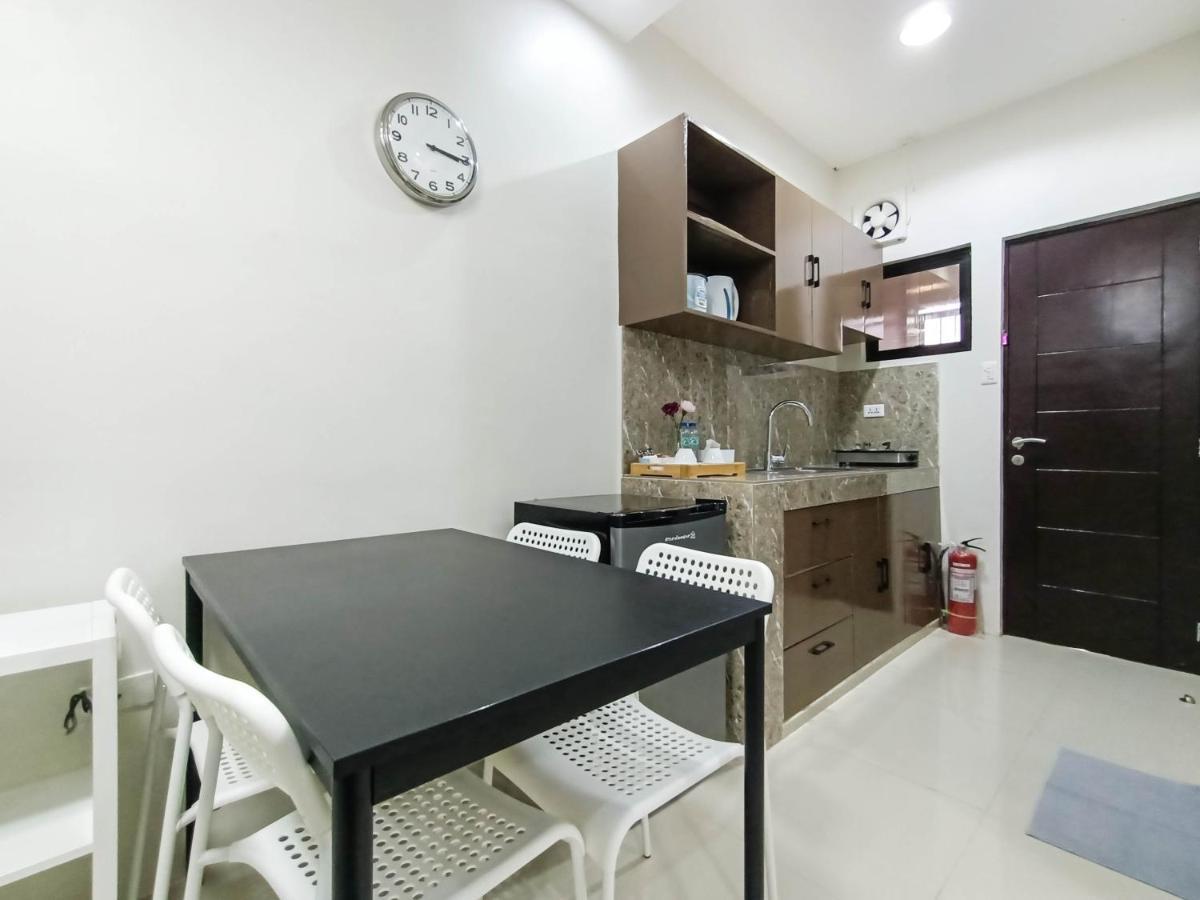 Manzil Anilao B&B Мабини Экстерьер фото